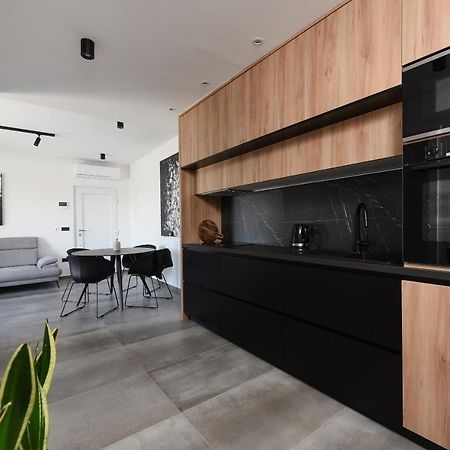 Luxury Apartment N Задар Екстер'єр фото