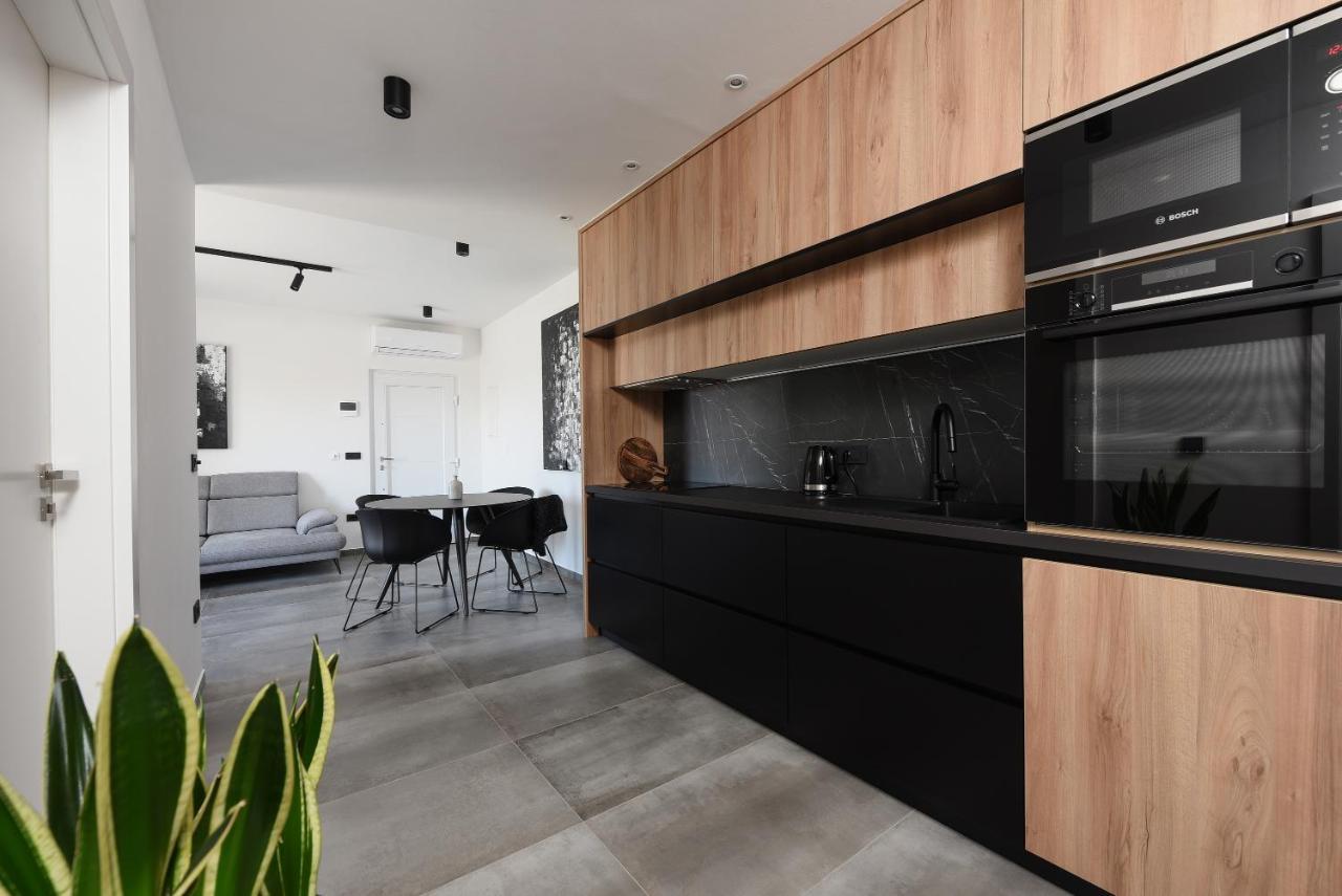 Luxury Apartment N Задар Екстер'єр фото