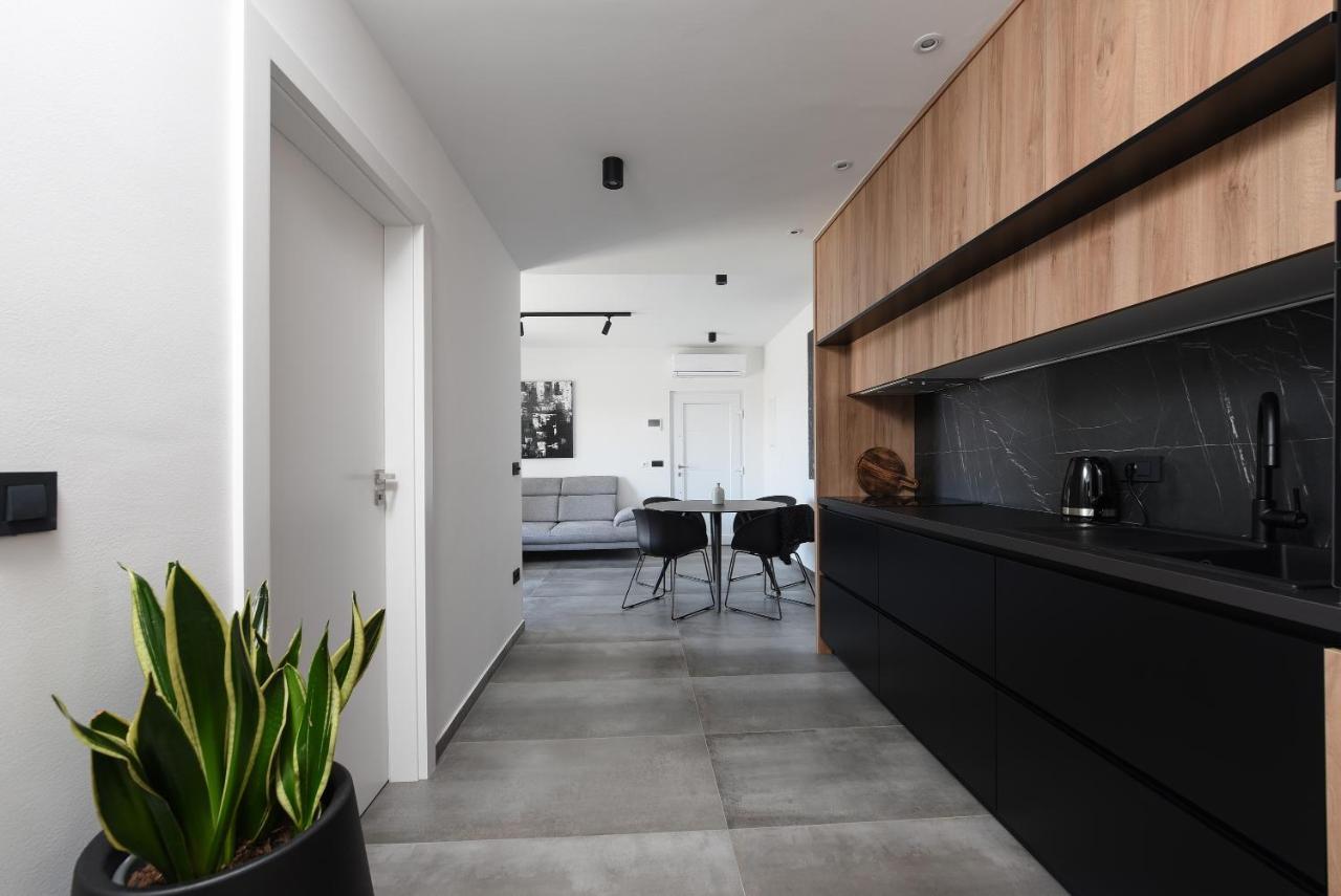 Luxury Apartment N Задар Екстер'єр фото